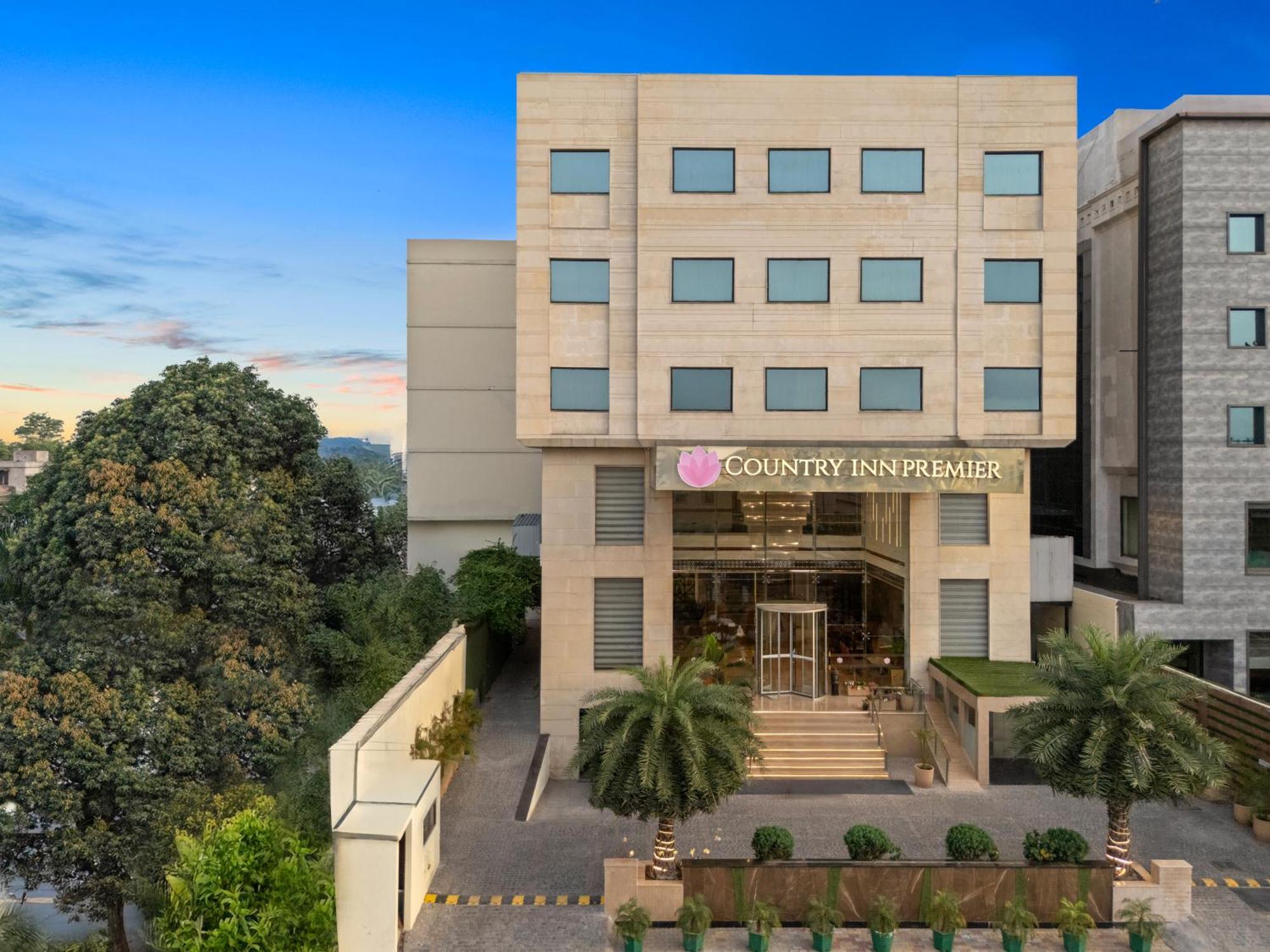 Country Inn Premier Amritsar, 10 Min From Golden Temple Eksteriør bilde